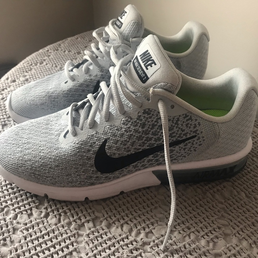 Nike shoe size 9 womens and 7.5 mens